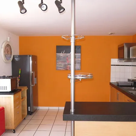 Les Embruns By Interhome Sarzeau